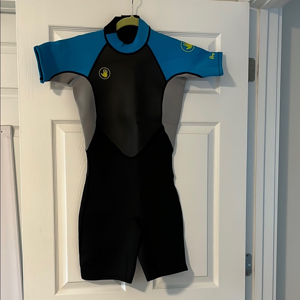 Women’s Body Glove Shorty-NEW!!